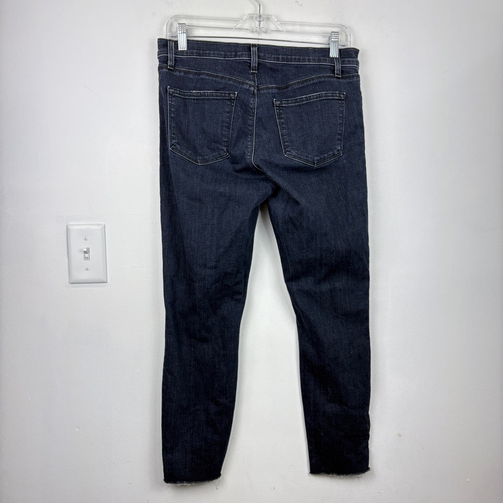 J Brand Capri Skinny Jeans Distressed Raw Hem Stretch Dark Wash Mid Rise Cropped - Picture 7 of 9